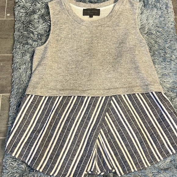 Sunday in Brooklyn top - Picture 3 of 7